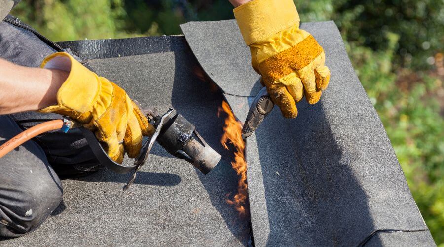 Professional flood damage restoration services in Roe, AR